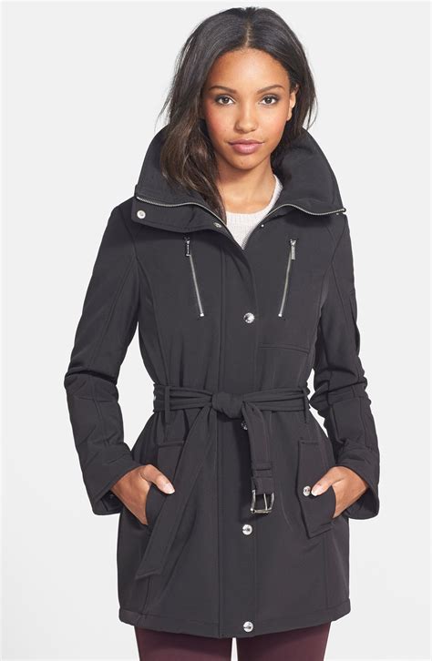 michael kors jacke eher eng oder weit|Designer.